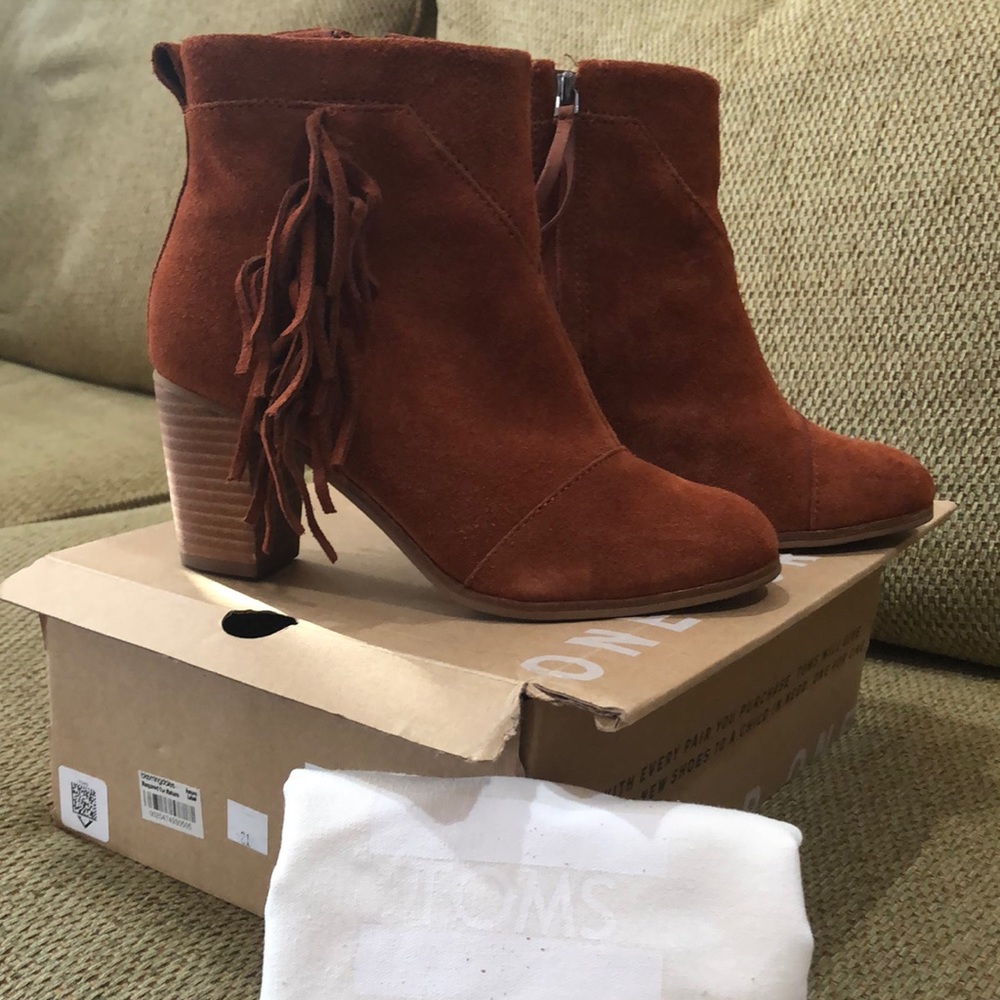 Tom’s Cognac Suede Booties with Fringe